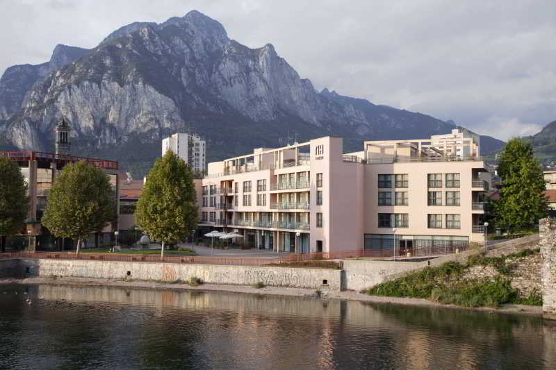 Nh Lecco Pontevecchio Hotel Exterior photo